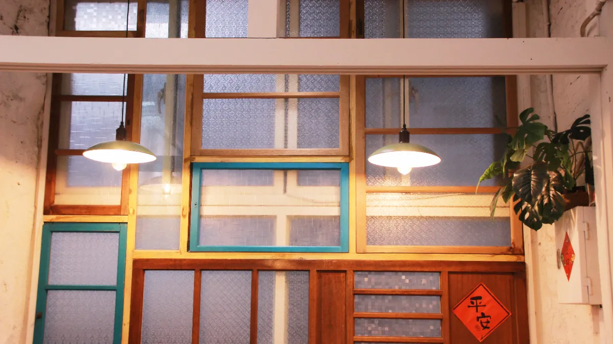 探店筆記|新竹東門市場人氣餐廳:硬漢主廚必吃料理推薦!