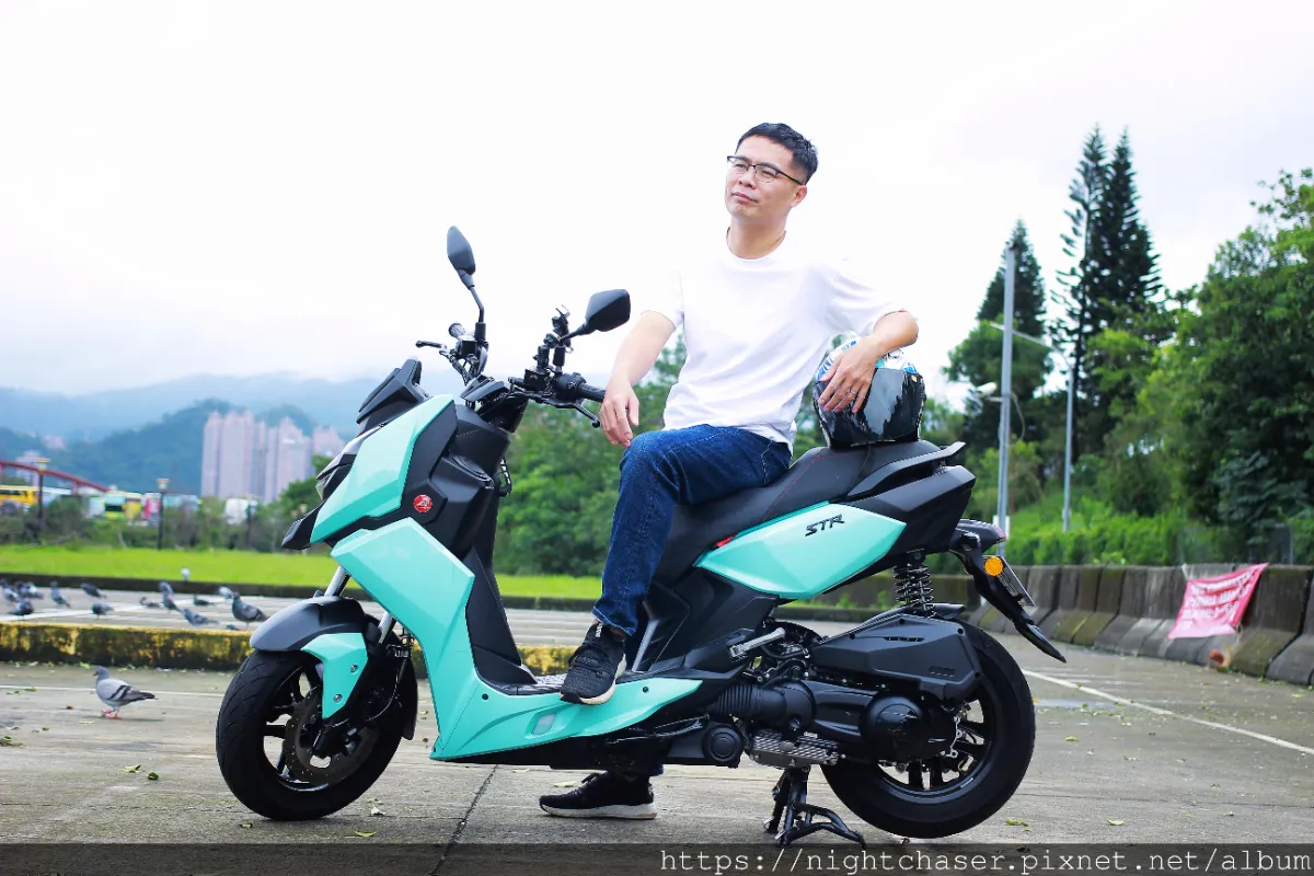 ［圖多］宏佳騰試乘心得｜白牌機車之王 STR250 評價 ：